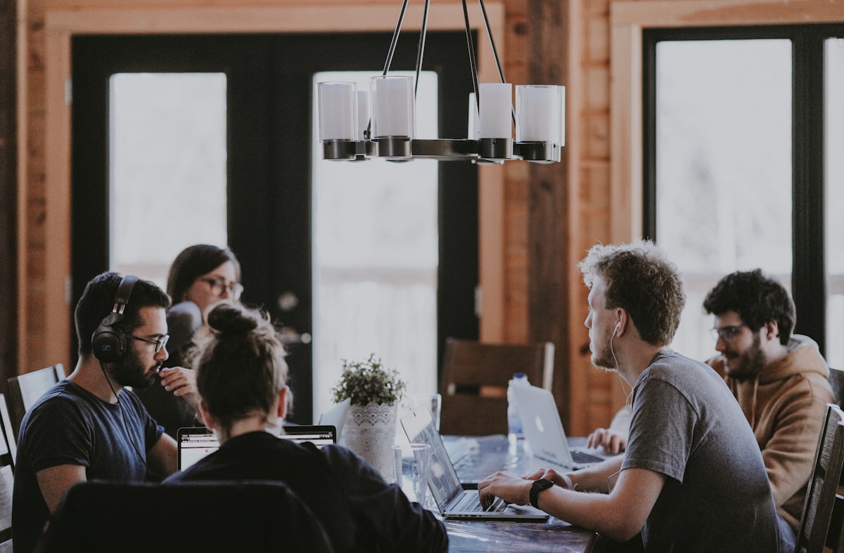Multi-industry digital transformation teams