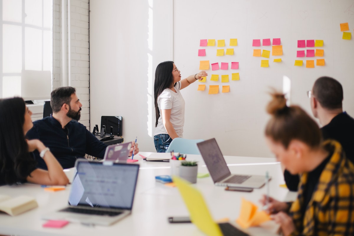 Remote engineering team in sprint planning